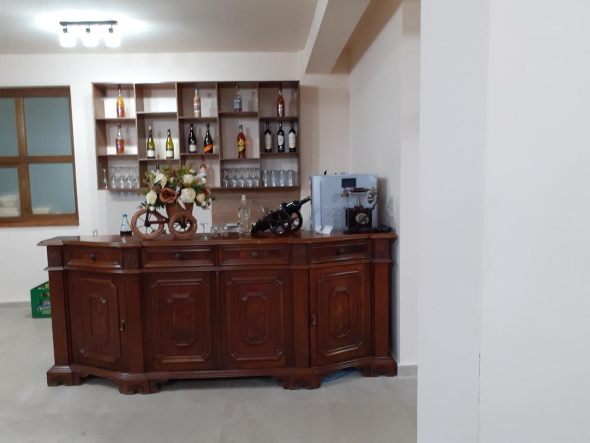 Pensiunea Bradul Dealu Stefanitei Esterno foto
