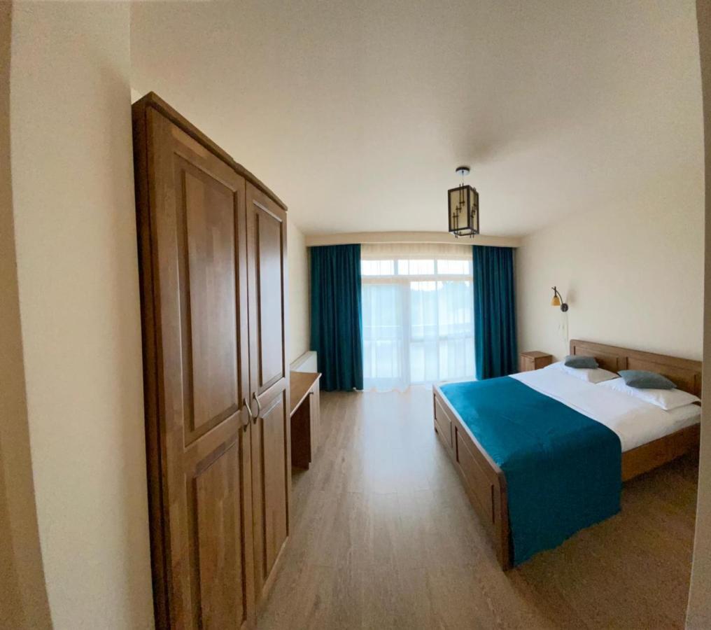 Pensiunea Bradul Dealu Stefanitei Esterno foto